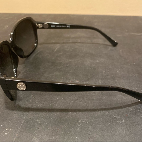 DKNY DY 4087 3540/8D Solid Black 59-16-135 Sunglasses G29/2 - Picture 5 of 10